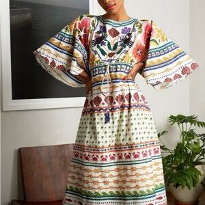 FARM Rio Salt Island Cream dress size sm